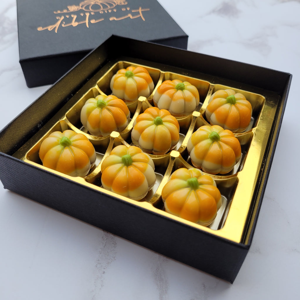 Praline Pumpkin Box